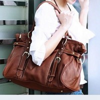 Woman's Fashion Handbag  