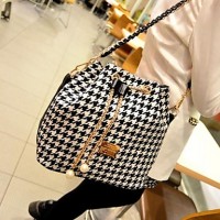 Women's Fashion Personality Shoulder Messenger Bag  